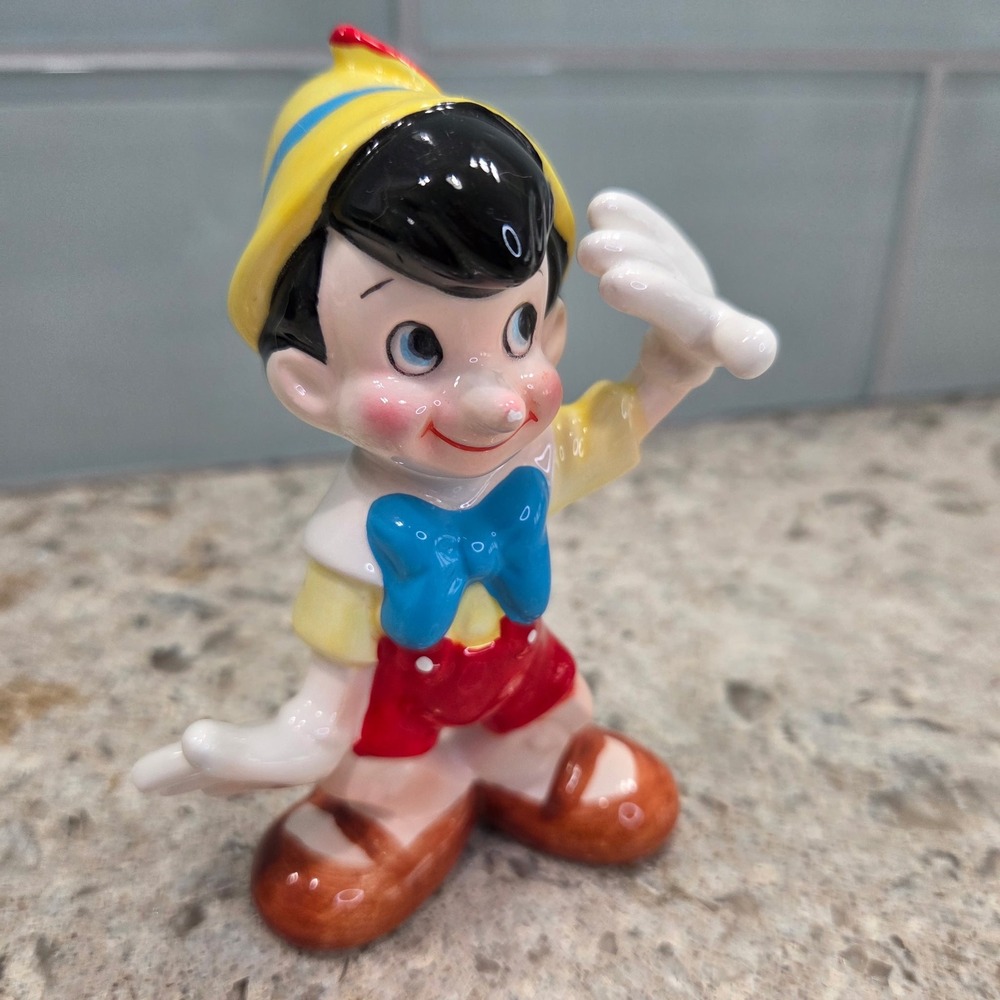 Vintage Pinocchio‎ Ceramic Made in Japan Classic Disney Collectible 4.25"